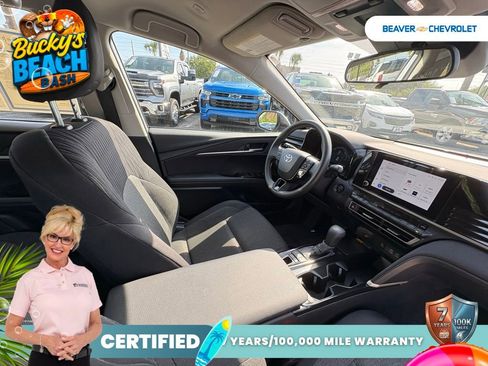 Used 2025 Toyota Camry LE FWD image 25