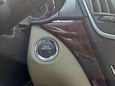 Used 2016 Buick Regal Premium FWD image 29
