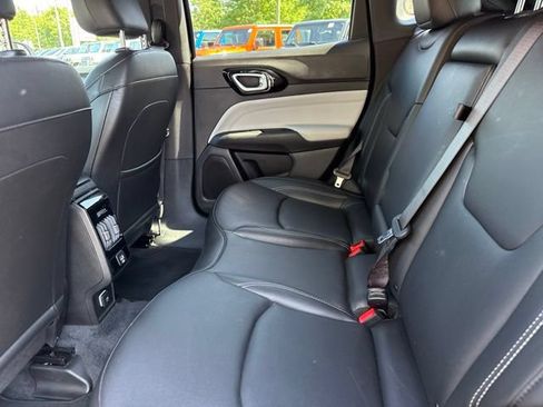 Used 2025 Jeep Compass Limited AWD/4WD image 20