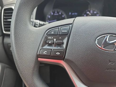 Used 2019 Hyundai Tucson SE FWD image 17