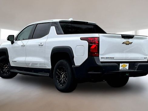 Used 2024 Chevrolet Silverado EV W/T AWD/4WD image 4