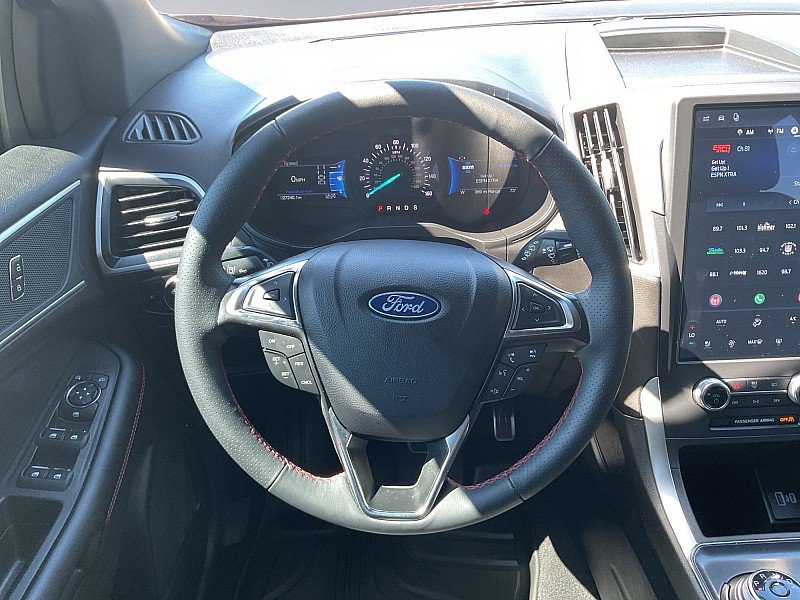 Used 2024 Ford Edge ST-Line AWD/4WD image 14