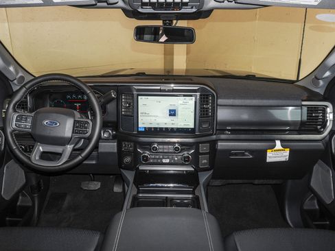 New 2026 Ford F250 Lariat image 27