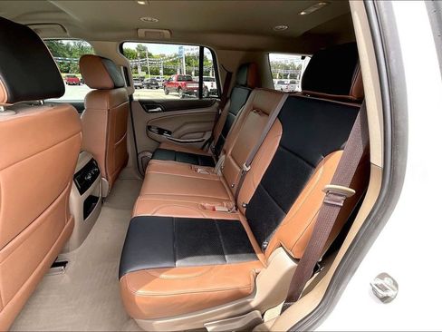 Used 2019 GMC Yukon SLT AWD/4WD image 7