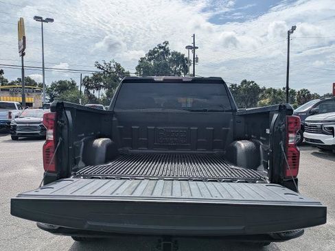 Used 2022 Chevrolet Silverado 1500 Custom RWD image 13