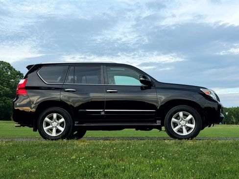 Used 2011 Lexus GX 460 Premium AWD/4WD image 6