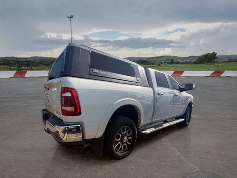 Used 2022 RAM 2500 Limited AWD/4WD image 3