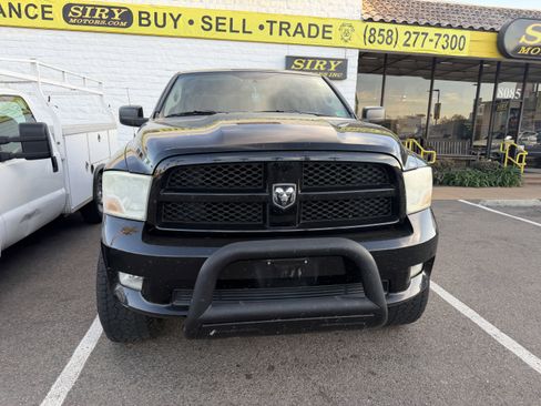 Used 2012 RAM 1500 Express image 2