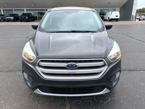 Used 2017 Ford Escape SE FWD image 8
