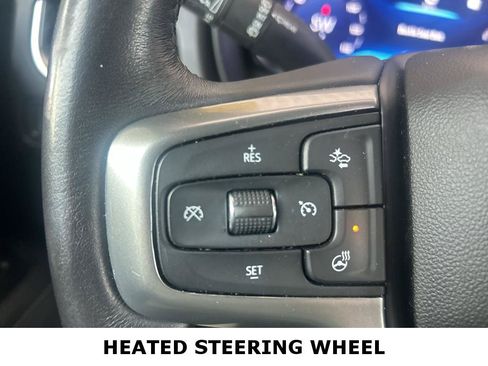 Used 2023 Chevrolet Suburban Premier AWD/4WD image 25
