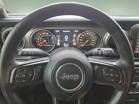 Used 2019 Jeep Wrangler Sport AWD/4WD image 24