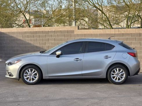 Used 2016 MAZDA MAZDA3 i Touring image 6