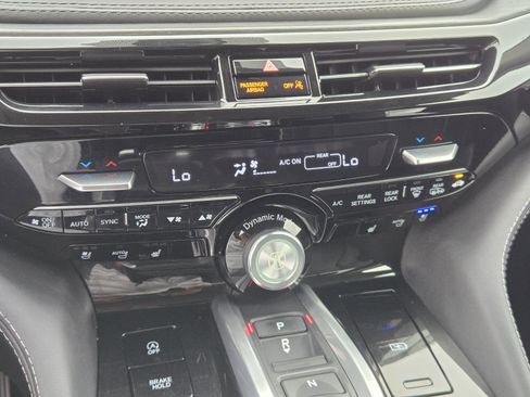 Used 2022 Acura MDX SH-AWD w/ Advance Package image 10