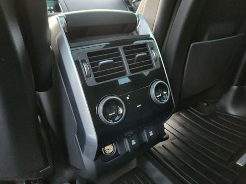Used 2020 Land Rover Range Rover Sport HST image 19