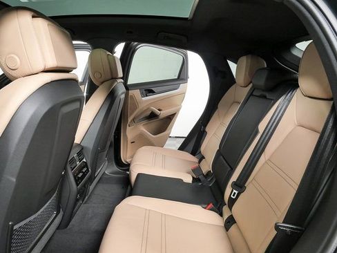 New 2026 Porsche Cayenne AWD image 22