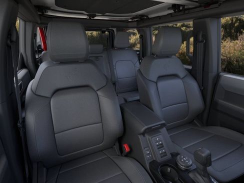 Used 2026 Ford Bronco Big Bend w/ Black Diamond Package AWD/4WD image 10