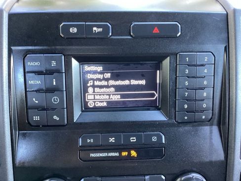 Used 2022 Ford F250 XL w/ Power Equipment Group image 49