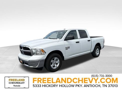 Used 2022 RAM 1500 Tradesman w/ Chrome Appearance Group RWD image 7