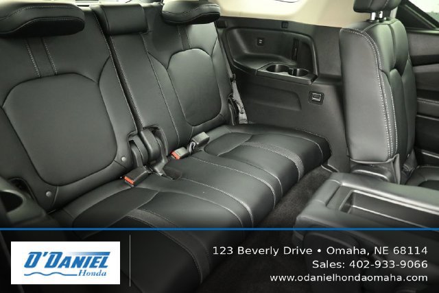 Used 2025 Honda Pilot EX-L image 39