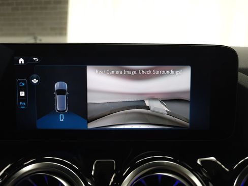 Certified 2026 Mercedes-Benz GLA 250 4MATIC image 18