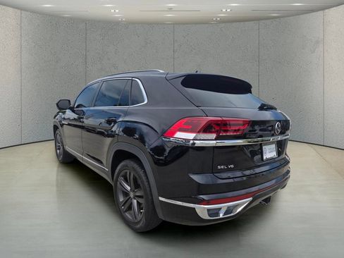 Used 2022 Volkswagen Atlas Cross Sport SEL R-Line AWD/4WD image 3