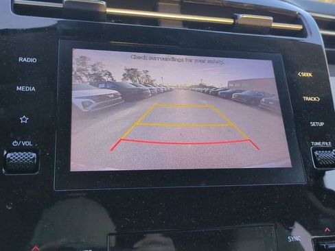 Certified 2023 Hyundai Tucson SEL w/ Convenience Package FWD image 19
