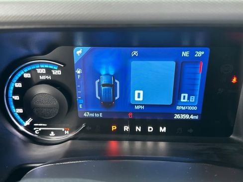 Used 2023 Ford Bronco Everglades image 25