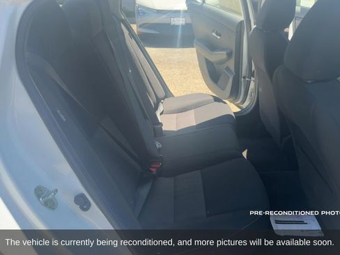 Used 2022 Nissan Sentra SV w/ Trunk Package FWD image 13