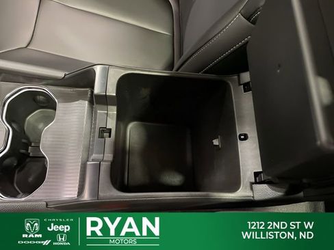 New 2026 Jeep Grand Cherokee Limited AWD/4WD image 30