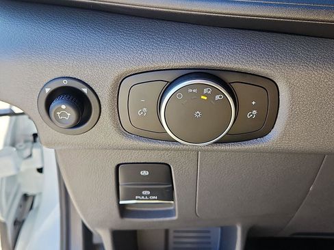 New 2026 Ford Transit 250 148 Medium Roof image 14