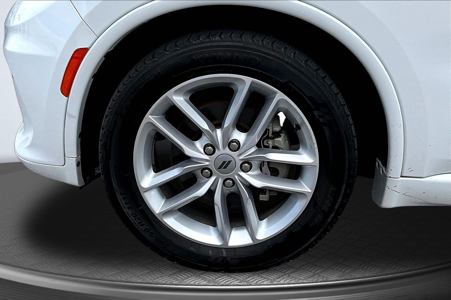 Used 2022 Dodge Durango GT RWD image 29