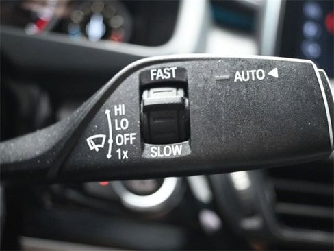 Used 2019 BMW X6 sDrive35i w/ M Sport Package image 29