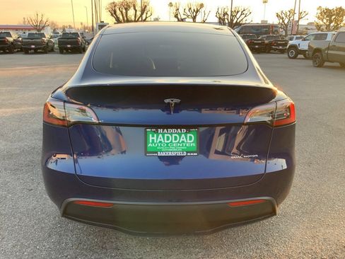 Used 2024 Tesla Model Y Long Range image 6