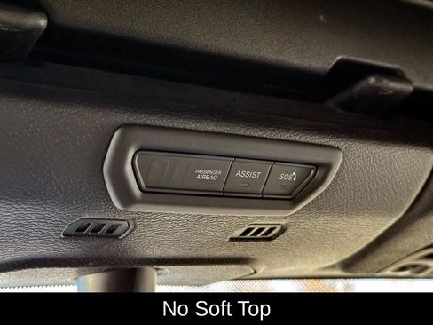 Used 2023 Jeep Wrangler Altitude image 36