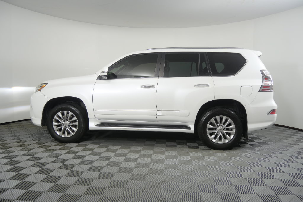Used 2014 Lexus GX 460 Luxury AWD/4WD image 7