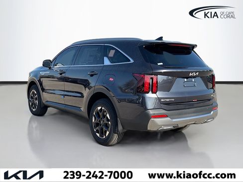 New 2026 Kia Sorento S w/ S Panoramic Sunroof Package AWD/4WD image 3