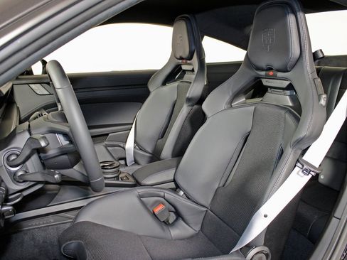 New 2026 Porsche 911 GT3 image 5