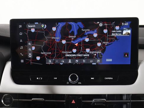 New 2025 Mitsubishi Outlander SE image 48