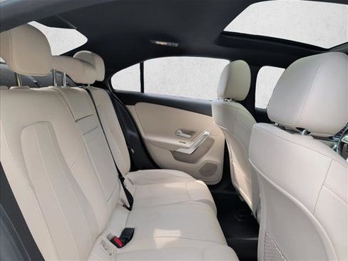 Used 2022 Mercedes-Benz A 220 image 18