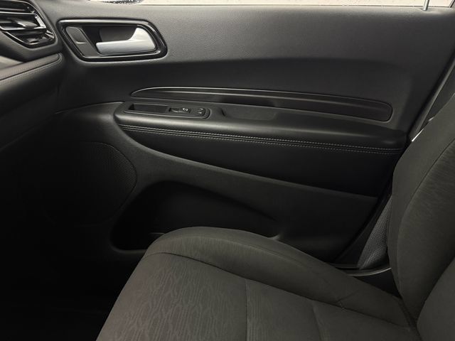 Used 2023 Dodge Durango SXT w/ SXT Blacktop Group RWD image 23