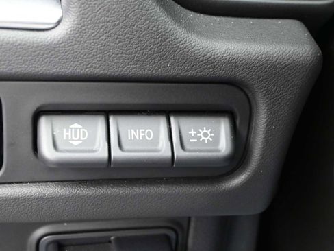 Used 2021 Chevrolet Tahoe Premier w/ Premium Package AWD/4WD image 16