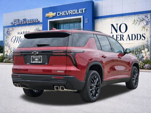 New 2026 Chevrolet Traverse LT FWD image 5