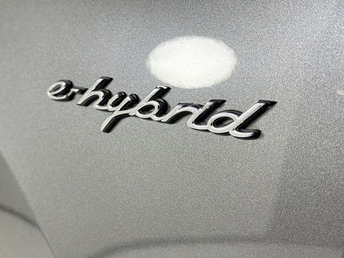 Used 2022 Porsche Cayenne Turbo S image 26