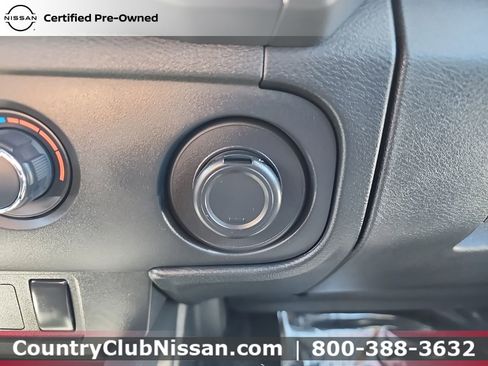 Certified 2025 Nissan Frontier SV w/ Tow Package image 17