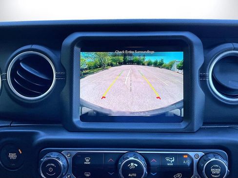 Certified 2023 Jeep Wrangler Unlimited Sahara AWD/4WD image 14