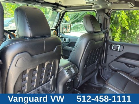Used 2021 Jeep Gladiator Mojave w/ Cold Weather Group AWD/4WD image 31