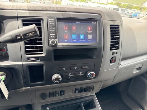Used 2021 Nissan NV 2500 SV RWD image 18