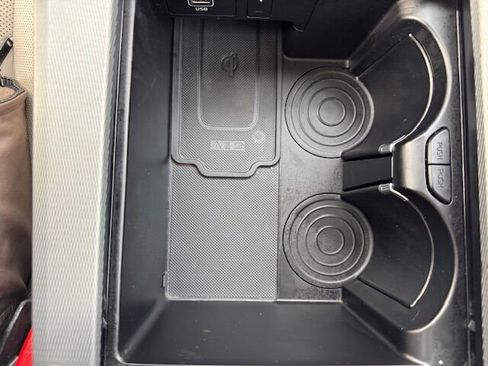 Used 2022 Hyundai Palisade Limited image 22