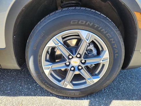 Used 2025 Chevrolet Blazer LT image 22