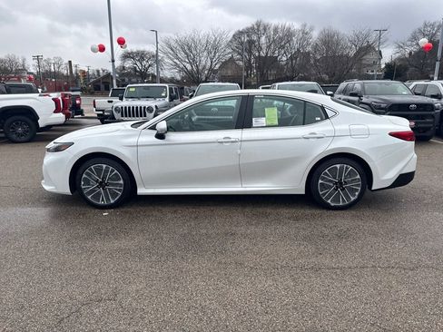 New 2026 Toyota Camry XLE AWD/4WD image 4
